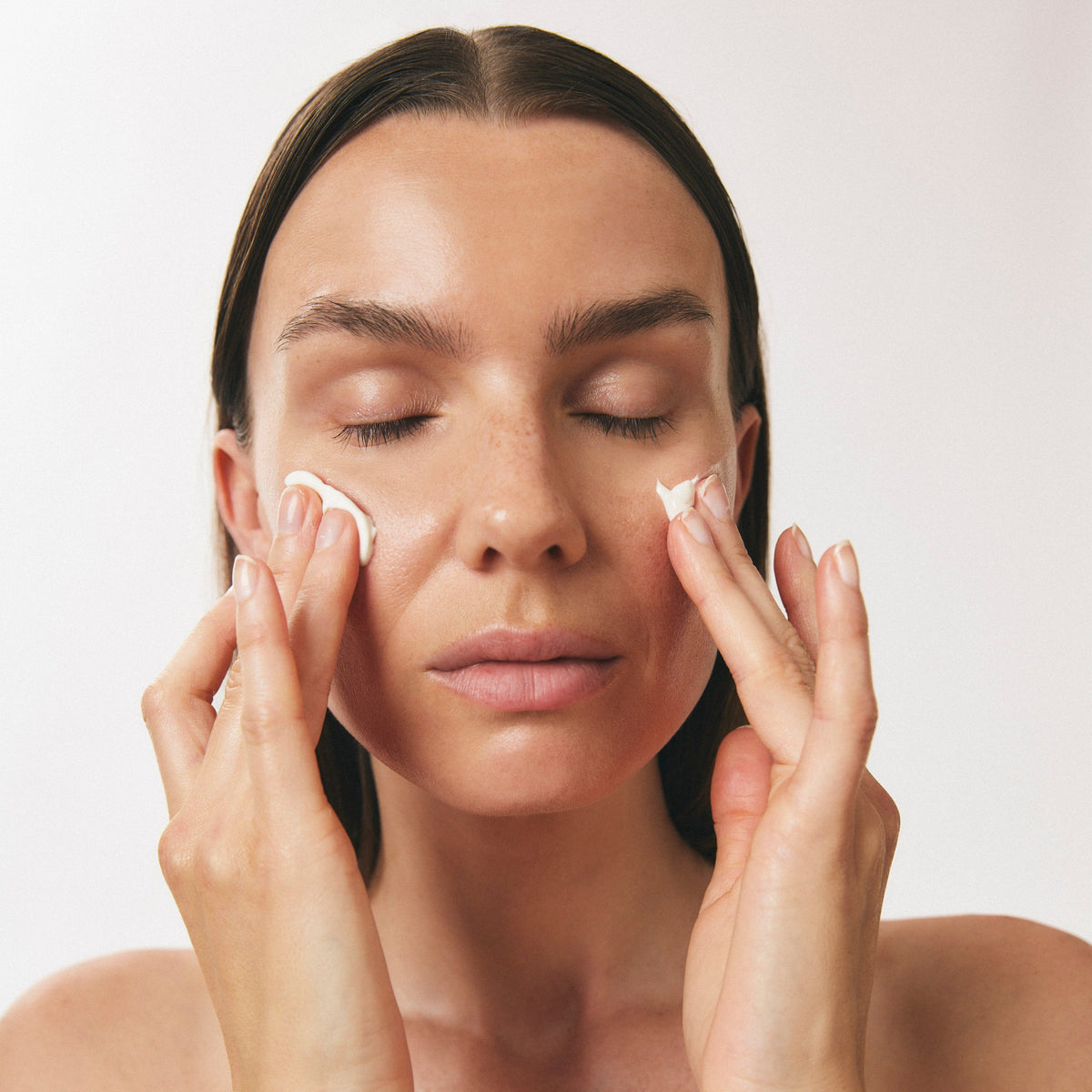 VITAL FACIAL CREAM Skincare Nuori 