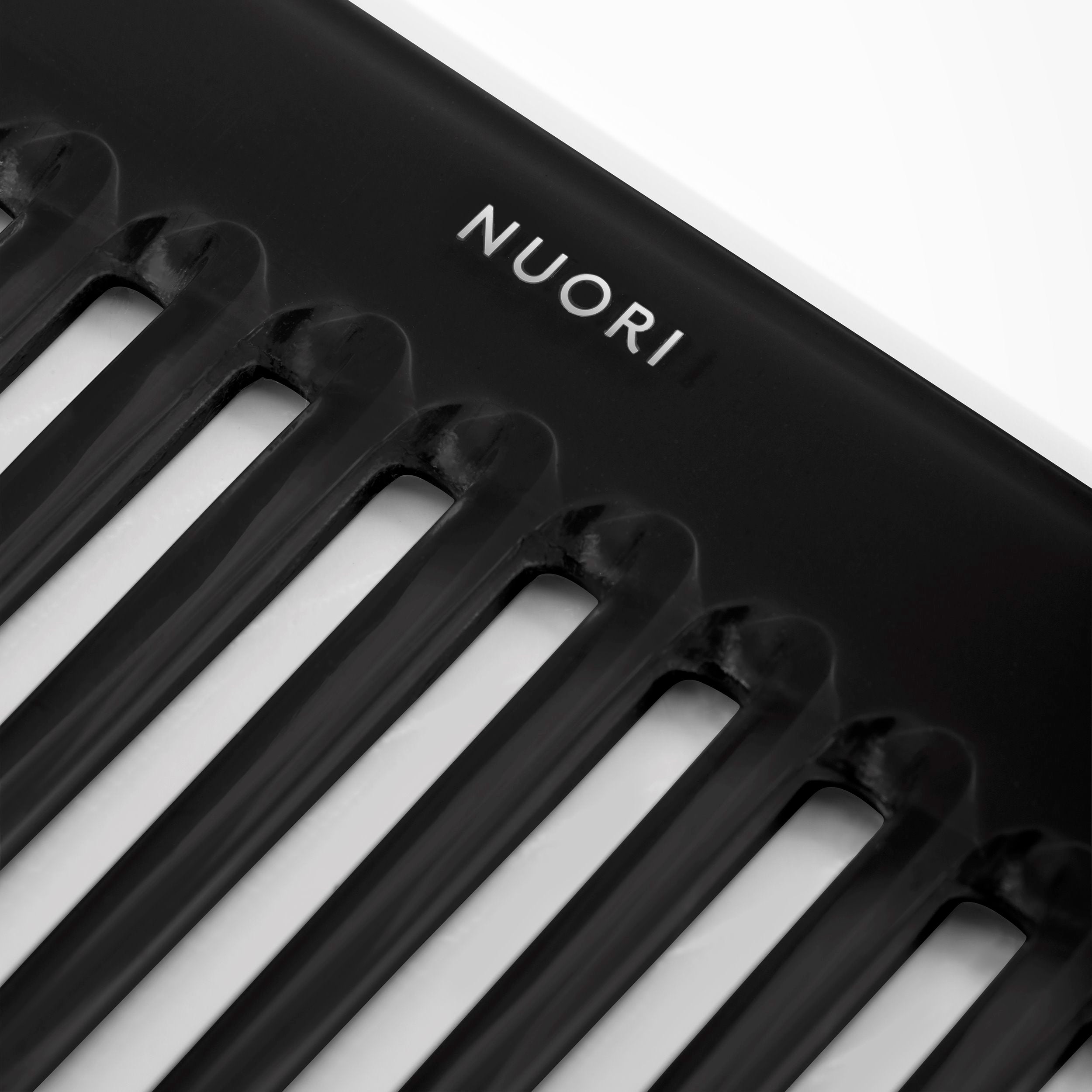 DETANGLING COMB Accessories NUORI 