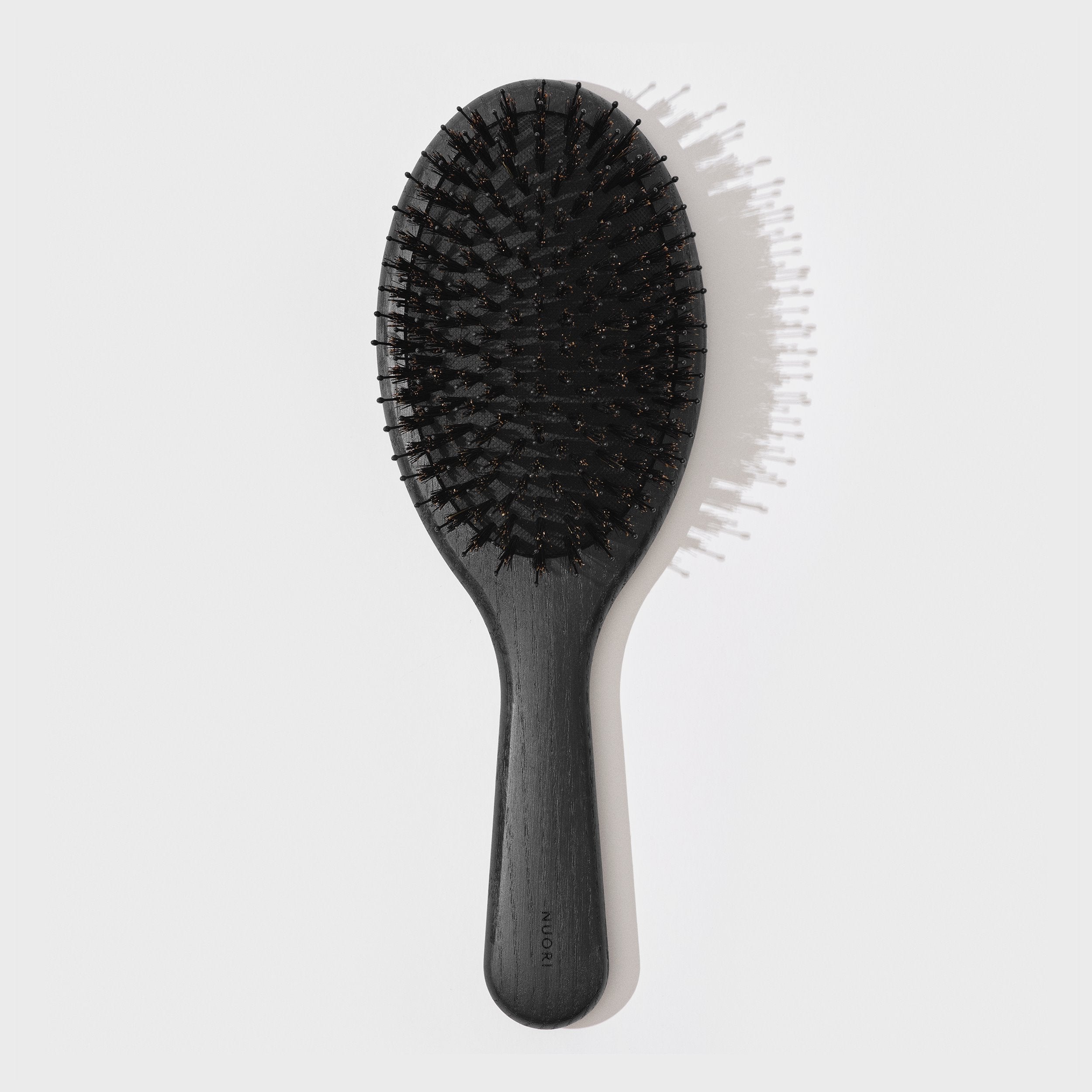 REVITALIZING HAIR BRUSH LARGE – NUORI US